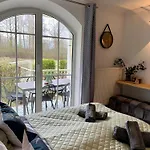 Apartment Lindners Hideaways - Gutshof Pine Retreat - Blick Ins Gruene - Sauna - In - Terrasse - Garten Mit Rehgehege - Fruehstueck - - Arber - Osser - Bis 5 Pers