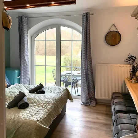 Lindners Hideaways - Gutshof Pine Retreat - In - Terrasse - Garten Mit Rehgehege - Fruehstueck Verfuegbar - Sauna - - Arber - Osser - Bis 5 Pers Apartment